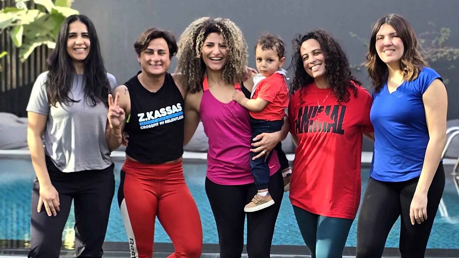 The MOMNTM team